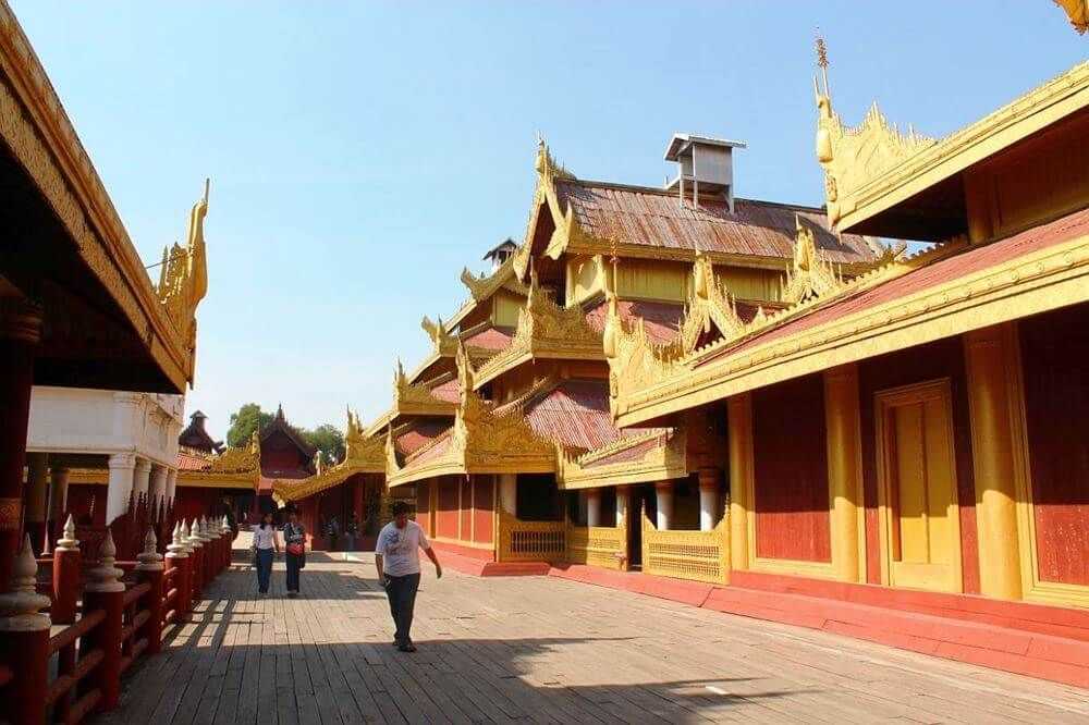 Город Ситуэ, расположенный на западе Мьянмы, не так популярен у туристов, как более знаменитые курорты, однако это и делает его таким особенным Это место отлично подойдет для спокойного отдыха наедине с самим собой Подробнее о том, где можно остановиться