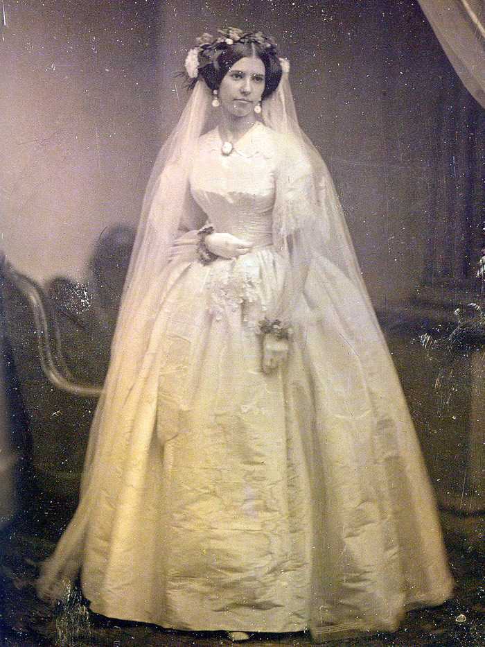 Свадебное платье: история появления и трансформации