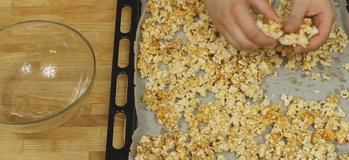 Попкорн: причём здесь кузнечики, как использовать классический и как приготовить необычный из пшена, гречки или картошки