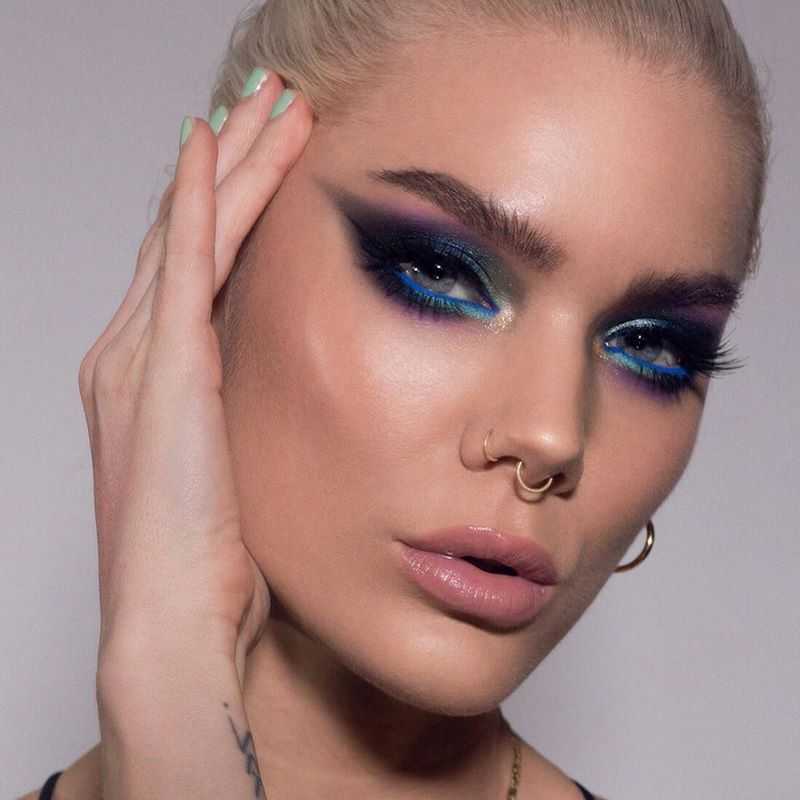 Новогодний макияж 2021: пошаговый мастер-класс и советы от визажиста