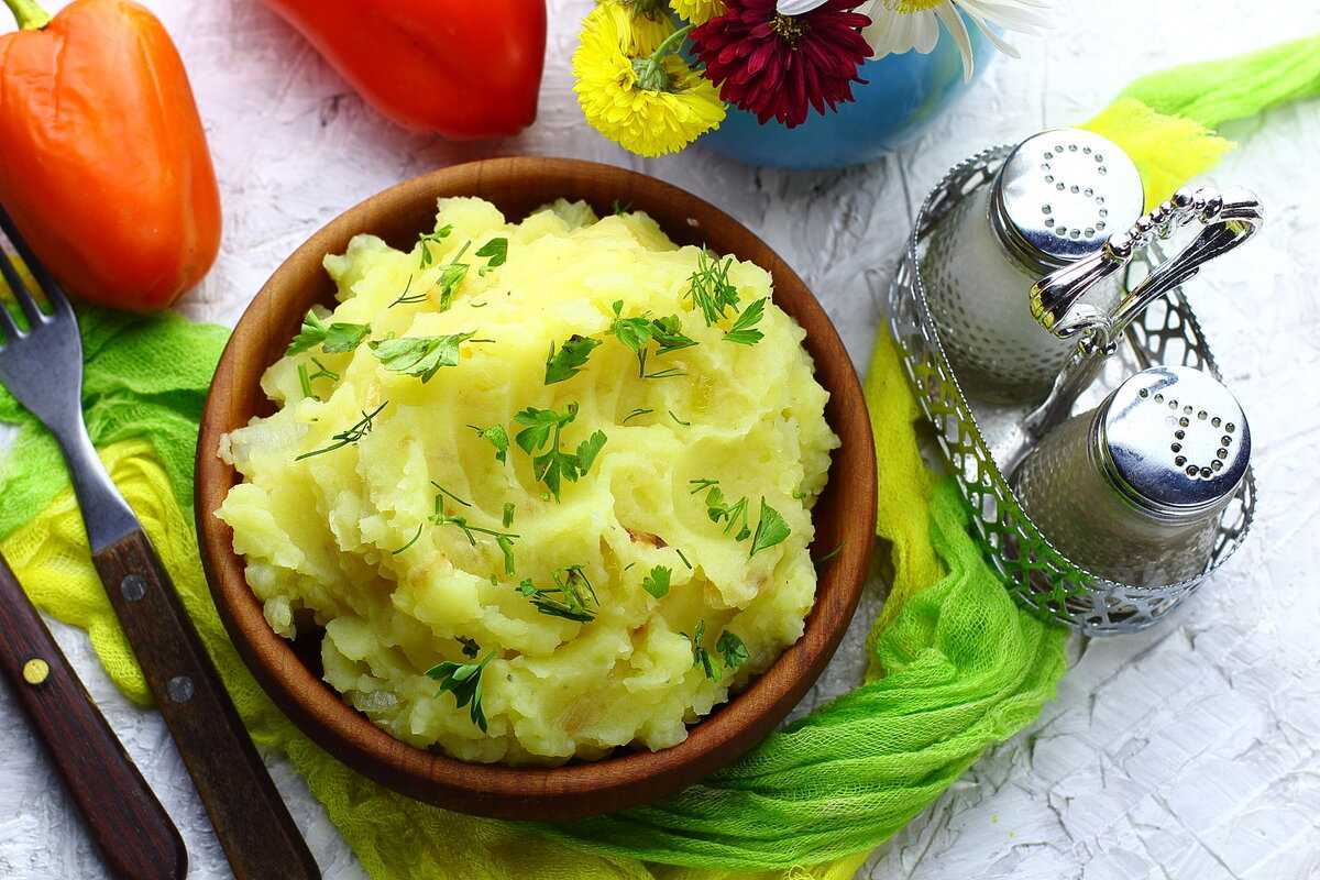 Суп-пюре из картофеля, 10 рецептов здоровой пищи