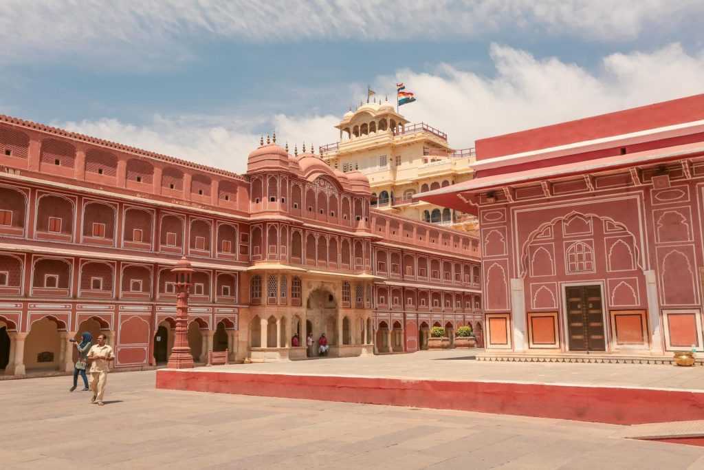 Чем манит туристов «розовый город» джайпур - kuku.travel