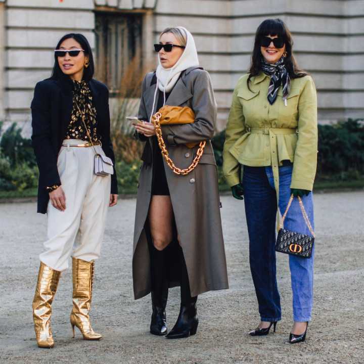 Трендовые тенденции зимы 2022-го на примере модных блогеров: что включить в свой гардероб женщинам за 50