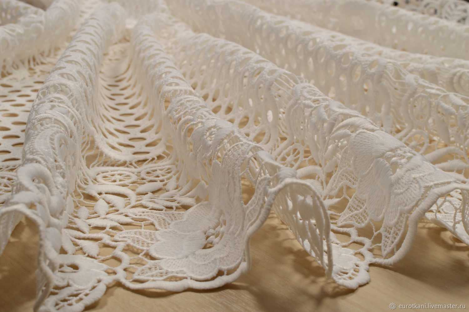 Свадебные ткани для пошива платья невесты