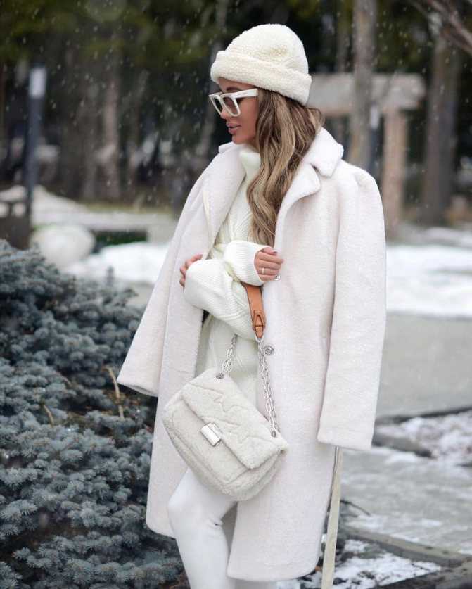 Зимние женские пальто: модные тенденции зимы 2021-2022 (86 фото моделей)