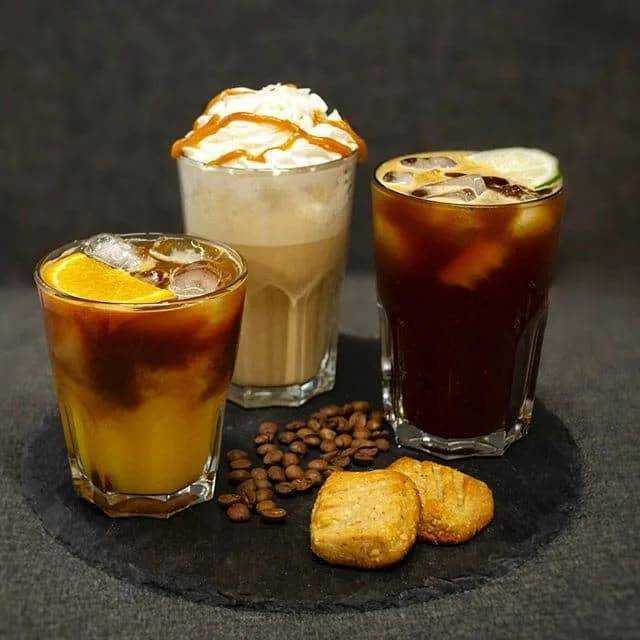 Айс кофе — ледяной коктейль на основе эспрессо: 3 рецепта ☕