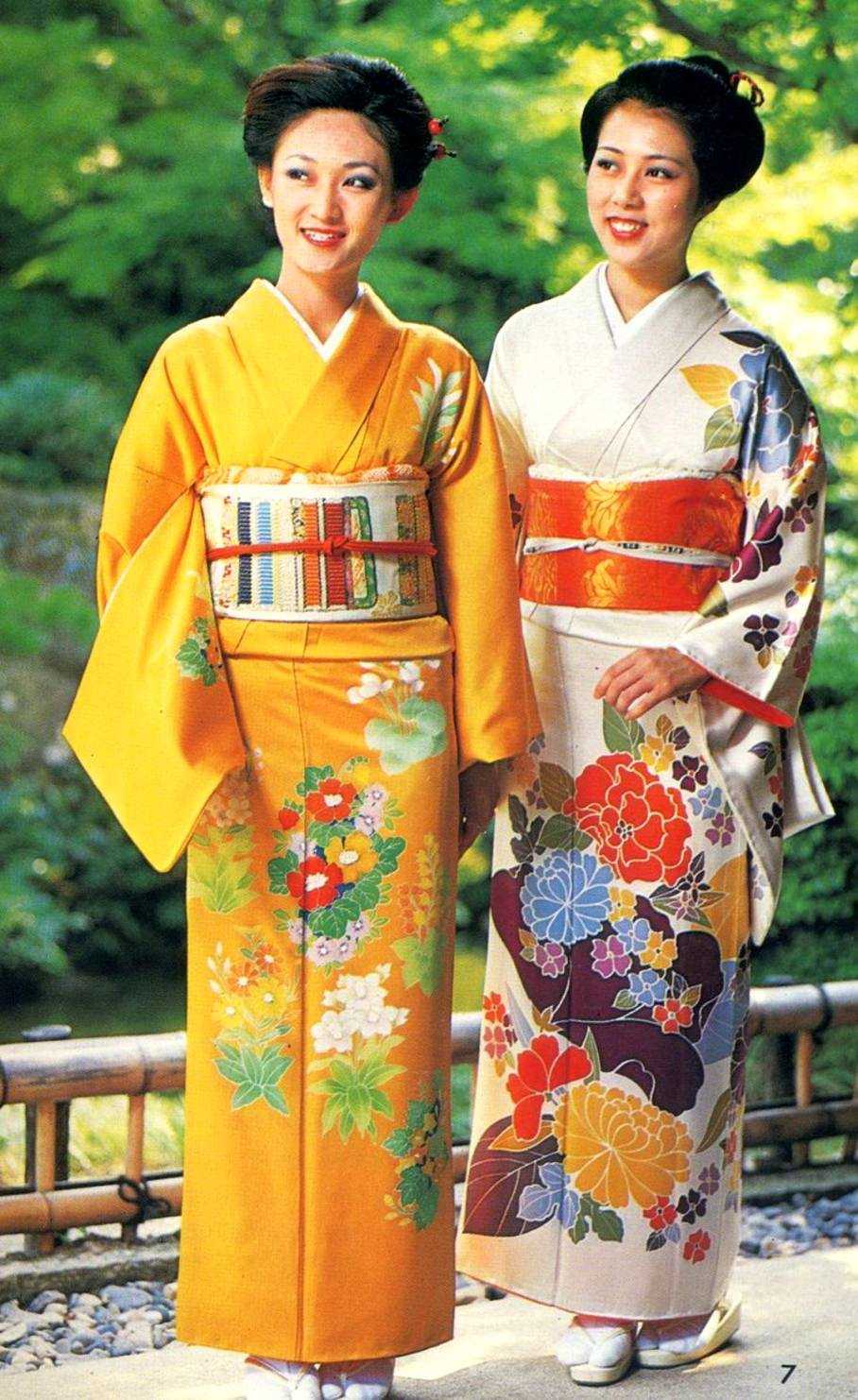 В приоритете простая и свободная одежда: что собой представляет женская летняя мода в японии