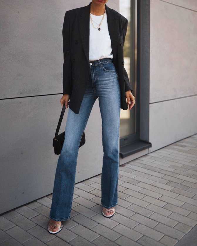Джинсы-клёш 2020: модные фасоны. с чем носить джинсы-клеш?