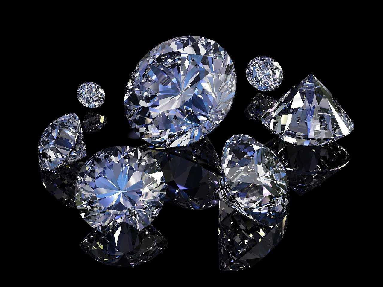 Ювелирные изделия с бриллиантами являются самыми дорогими и желанными, поэтому отношение к ним должно быть особенным Как правильно носить бриллианты