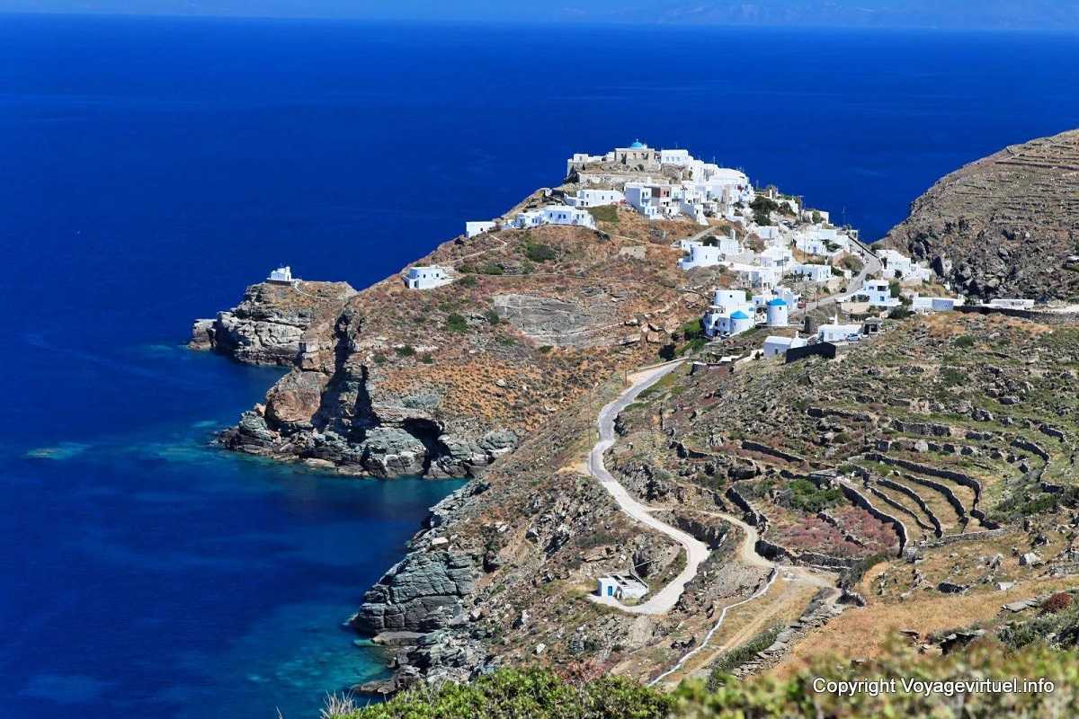 Самая большая греческая. Сифнос Греция. Греческий остров Сифнос. Остров Крит Греция. Греция остров Спиналонга.