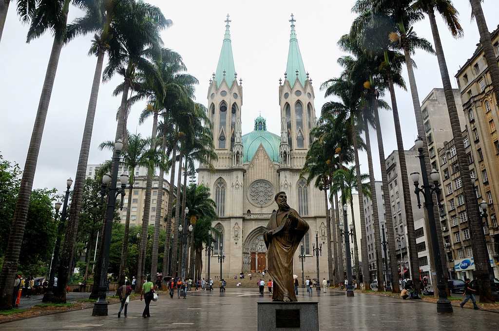 Самые крупные города бразилии. Кафедральный соборп саепауло.