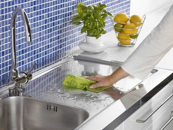 Как и чем чистить посуду в домашних условиях быстро и эффективно