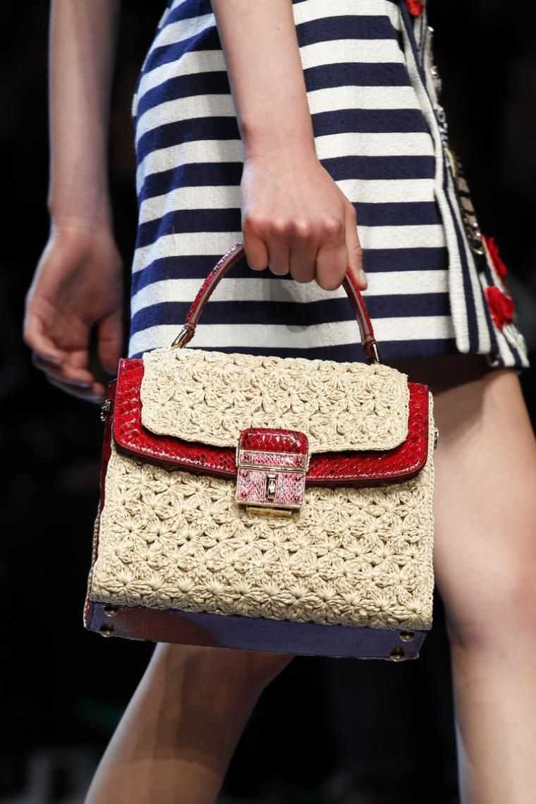 Модные женские сумки 2021: тренды и новинки сезона весна-лето (50 фото)