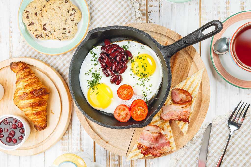 Низкокалорийный завтрак: каким он должен быть, рецепты с указанием калорий