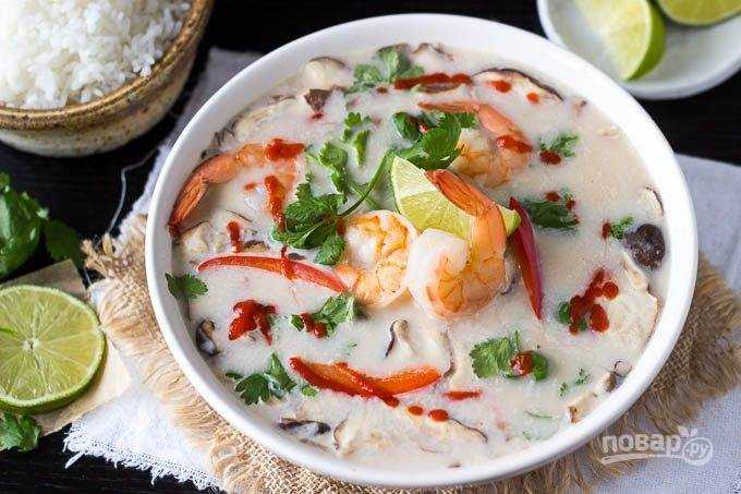 Том кха гай — тайский куриный суп с добавлением кокосового молока Это блюдо поможет согреться и восполнить запасы энергии в холодные дни Рассказываем, как приготовить тайский суп том кха гай в домашних условиях