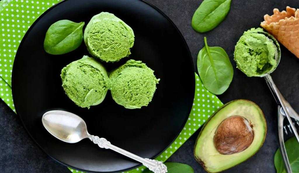 Жареные сверчки, мороженое из авокадо и капля дождя: 10 самых необычных десертов мира | salt