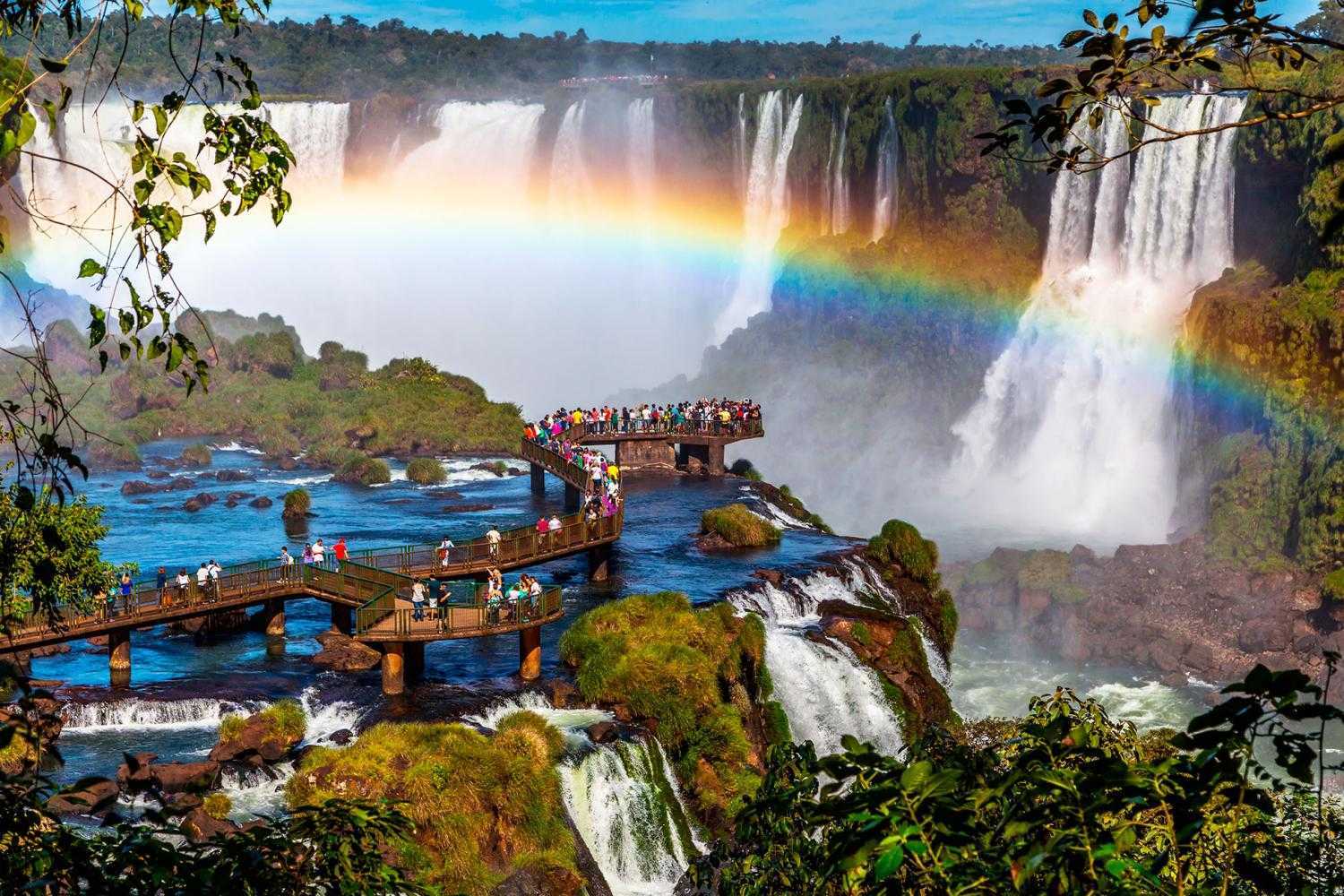 Водопады Игуасу Аргентина Бразилия. Национальный парк Игуасу, Бразилия / Аргентина. Национальный парк Игуасу водопады. Бразилия водопад Игуас. Туризм водопады