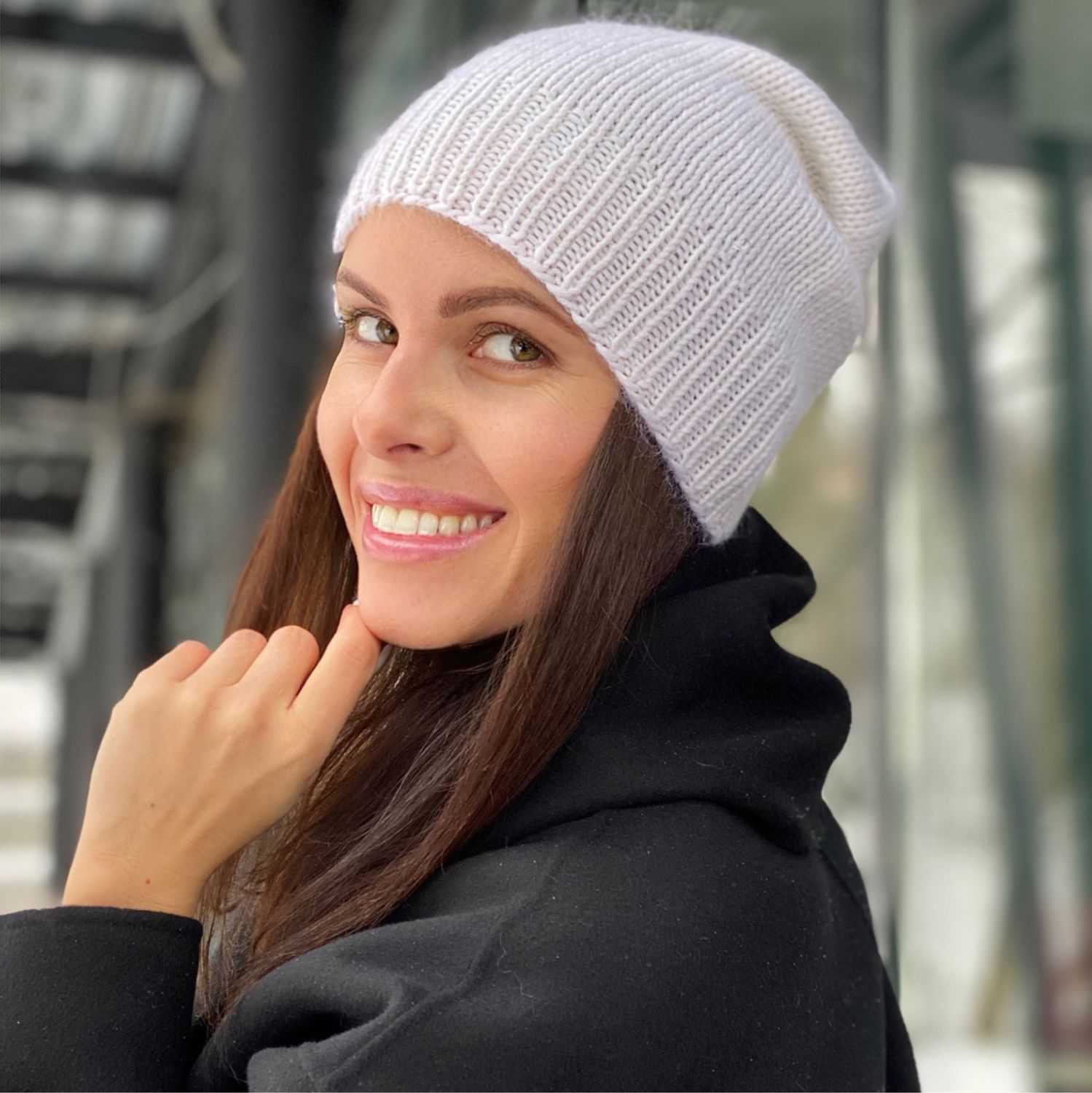 Модные шапки осень-зима 2021-2022 (150 фото) - лучшие женские образы